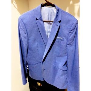 Clothes that don’t fit anymore, MSG me for prices!